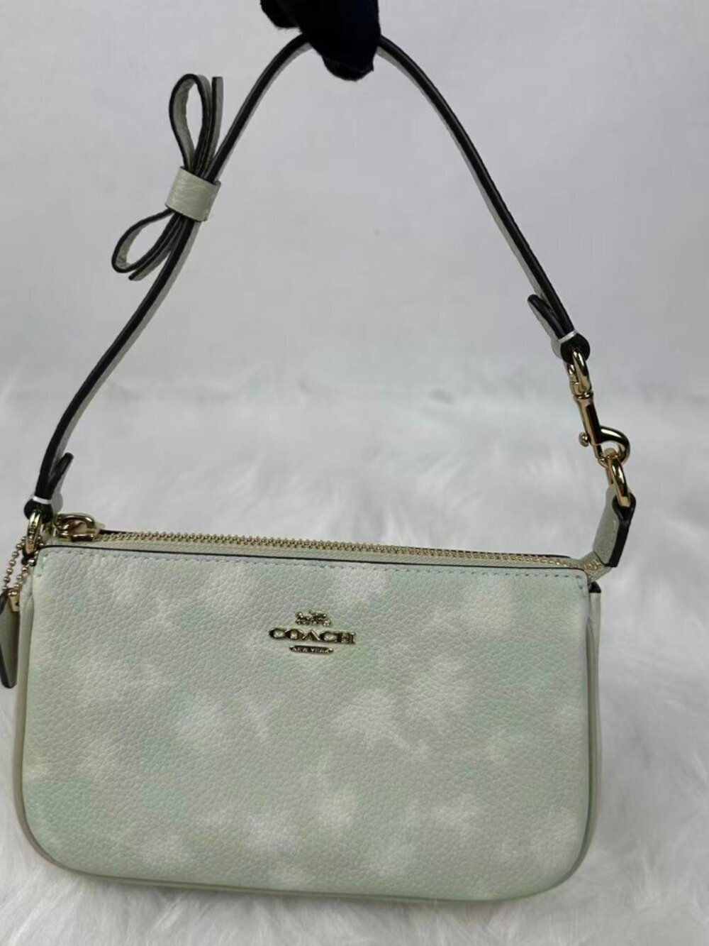 Coach Nolita 19 Wristlet/Shoulder Floral Print New